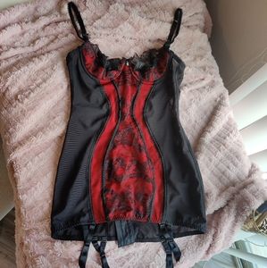 NWOT Dita Von Teese Teddy Merrywidow red lace 34B